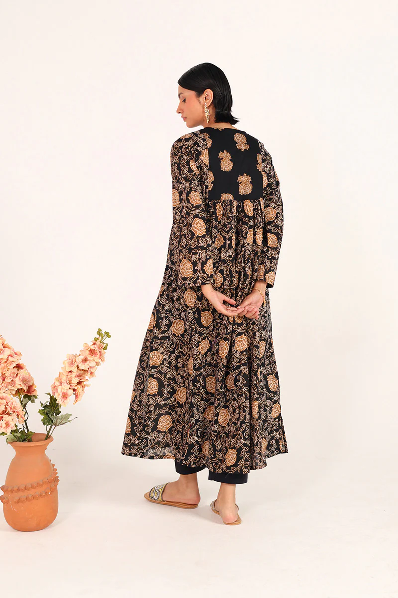 The Rose Diaries Flared Kurta - Image 7