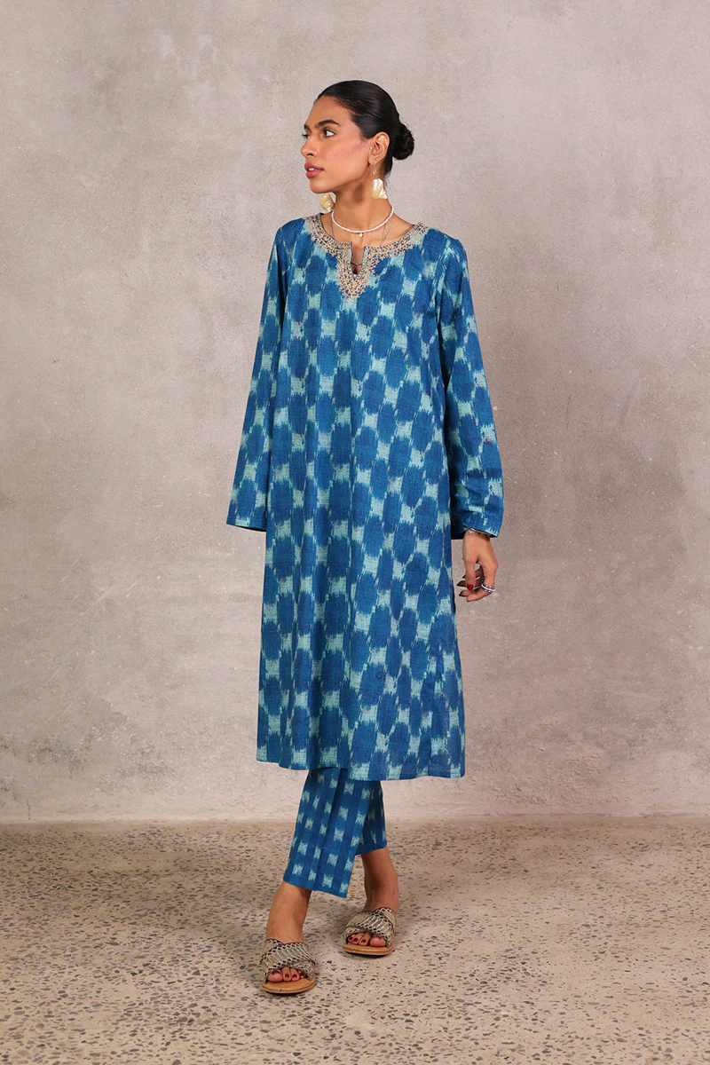 Ikat Gold Fusion Duo - Image 7
