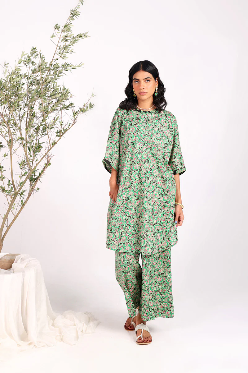 Printed Saru Ensemble - Image 2