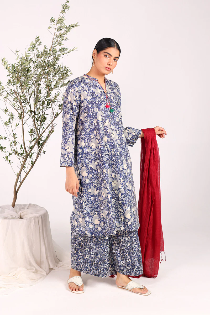 Gul E Aqs Braided Bliss Ensemble - Image 3