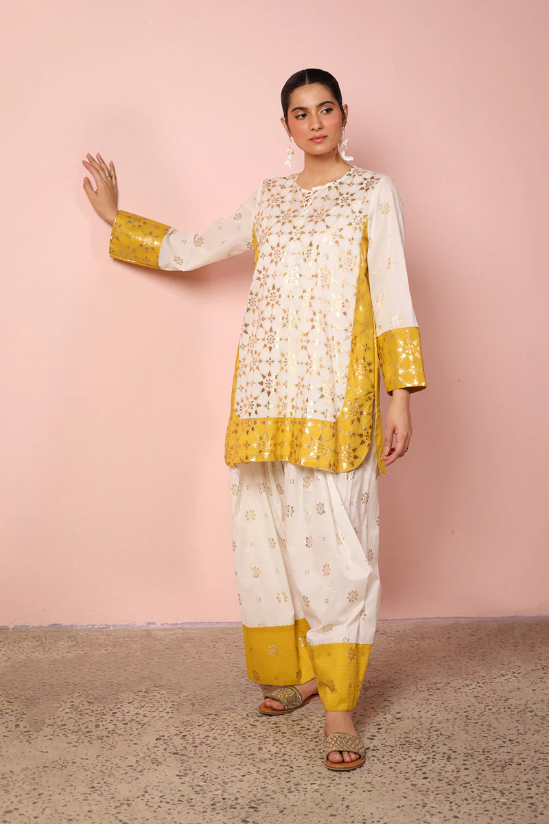 Husna-e-Sitara Ensemble - Image 3
