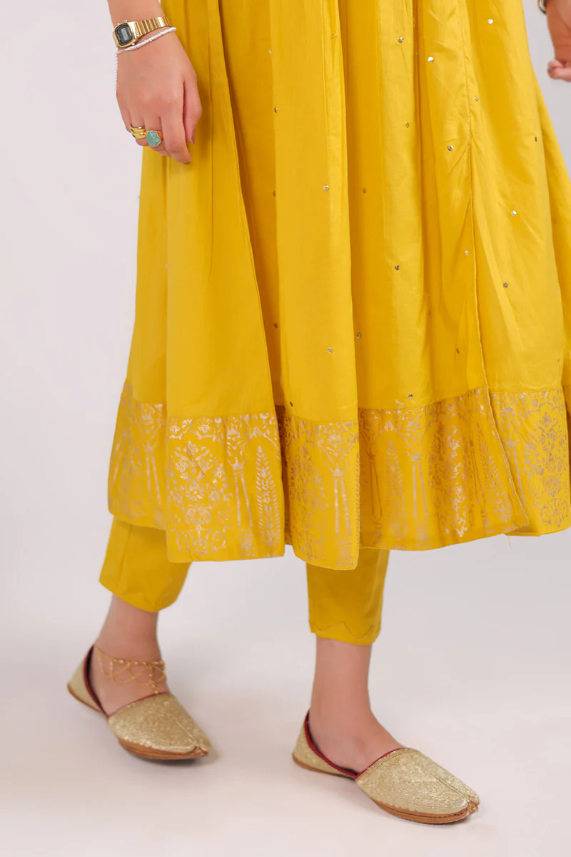 Husna Gilded Glow Set - Image 5