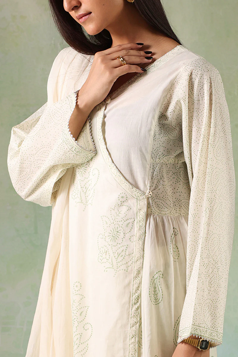 Husn-e-Anarkali 3 Piece Suit - Image 2