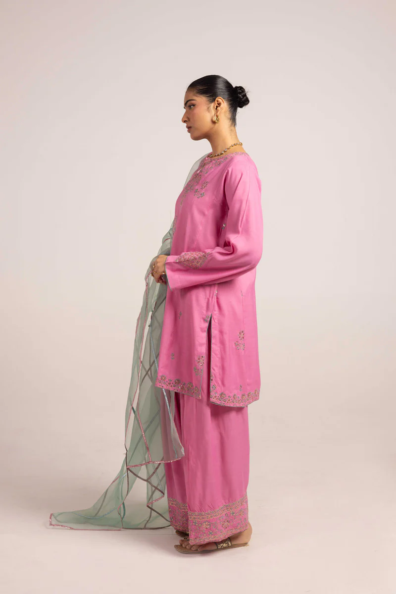 Gulastari Nur 3 Piece Suit - Image 3