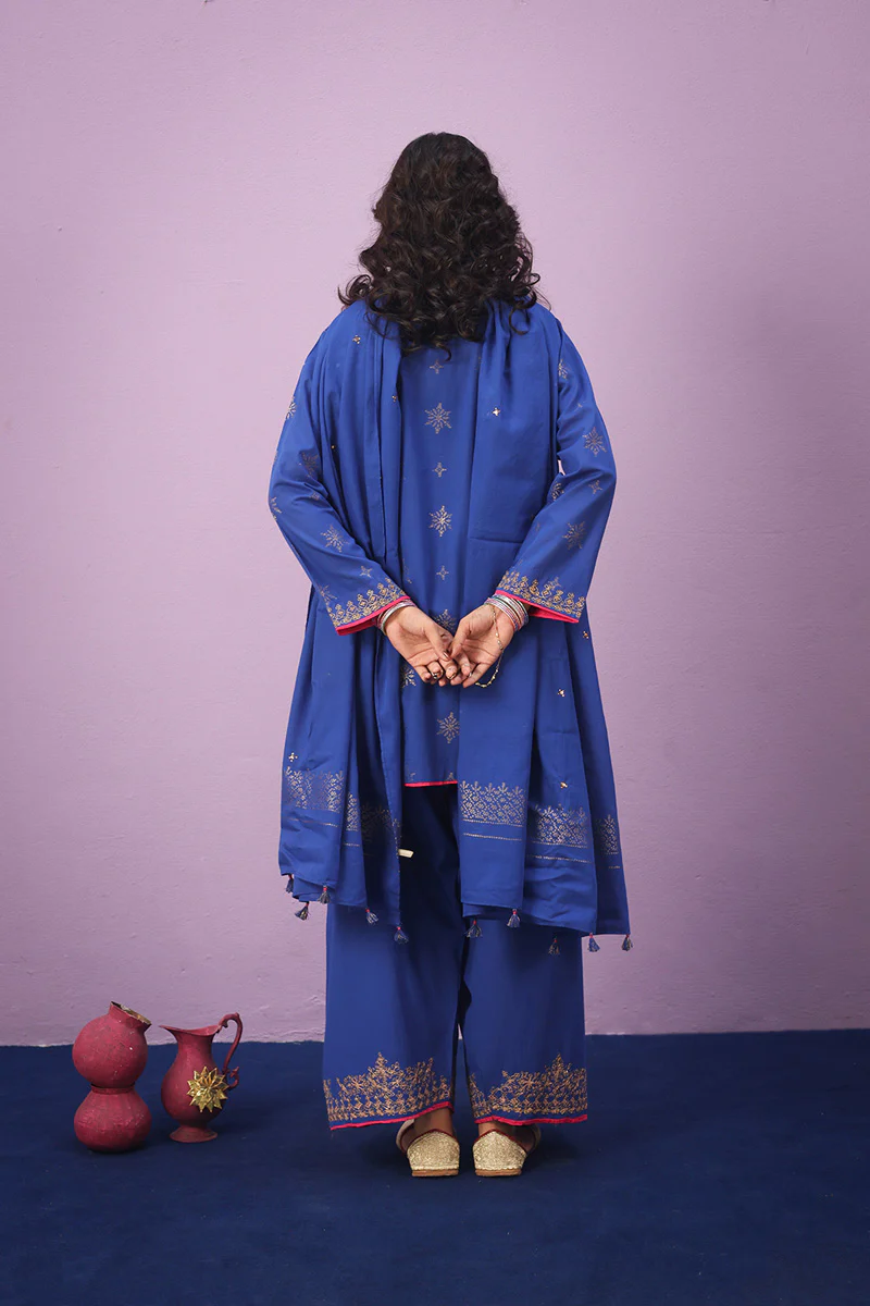 Raat ki Rani Signature Suit - Image 6