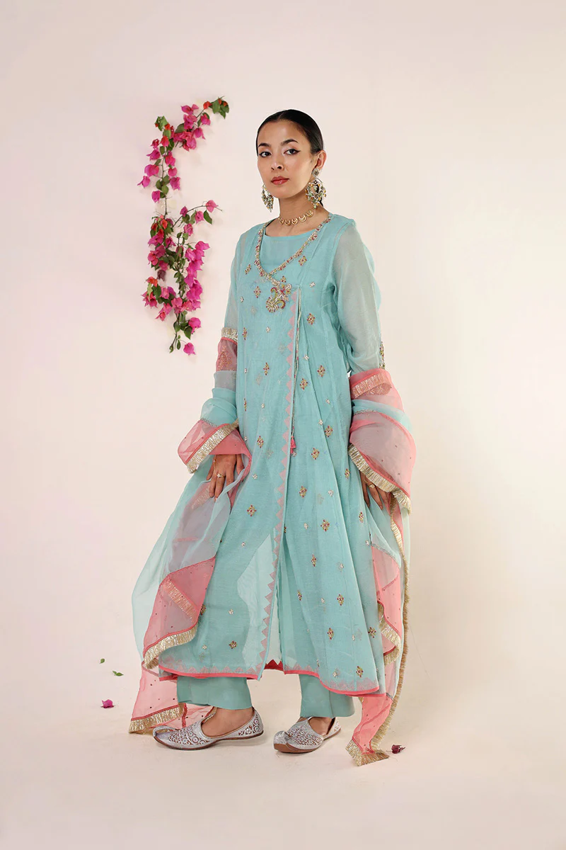 Mahrani Opulent Ensemble - Image 3