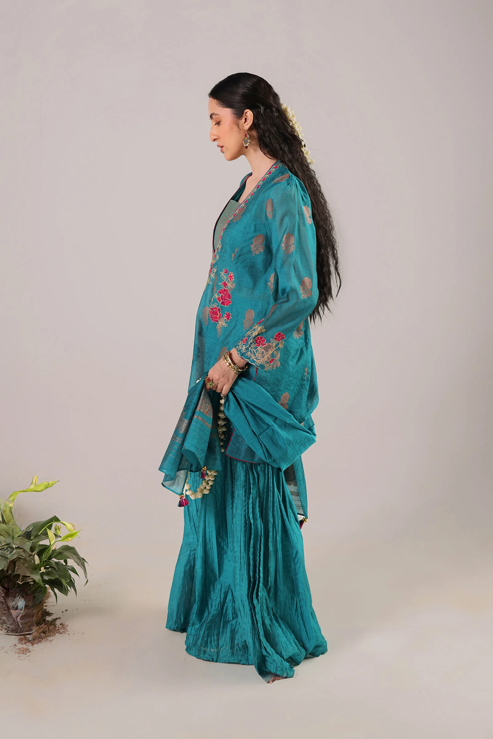 Golden Rose Festive Ensemble - Image 5