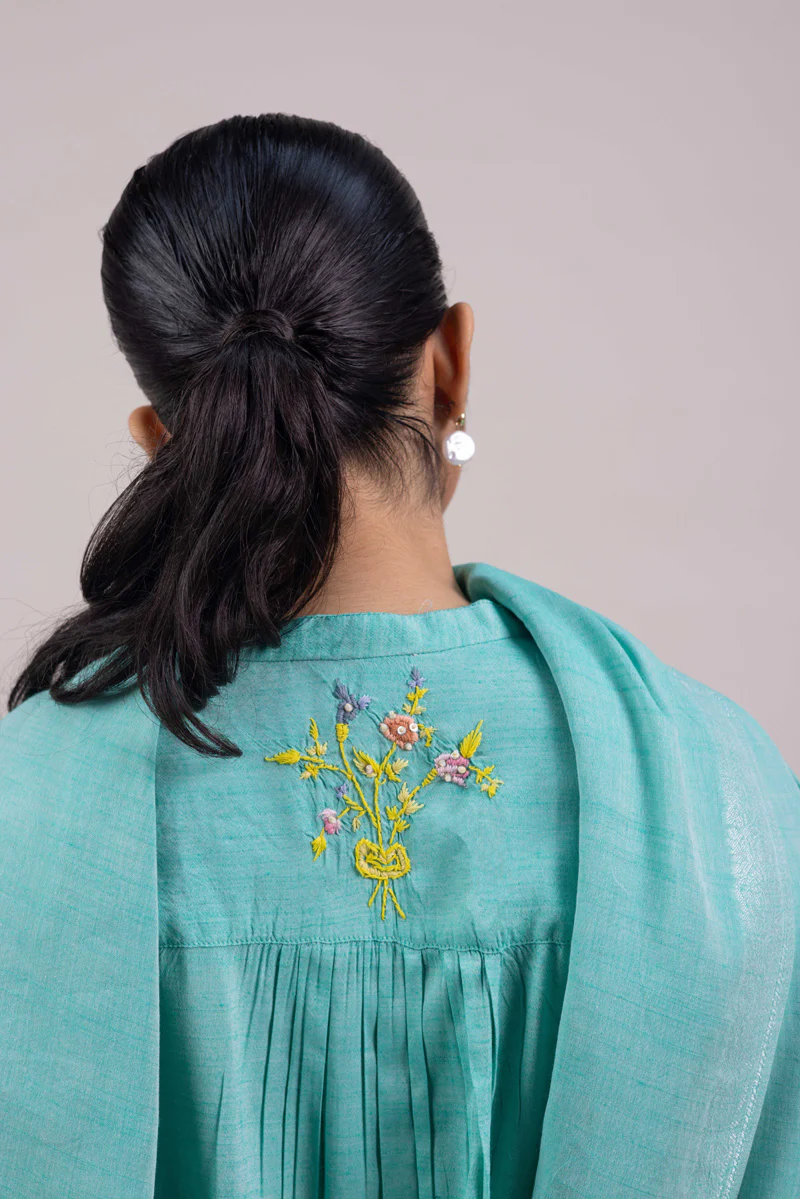 Hand-Embroidered Vintage Flea 3-Piece Set - Image 4