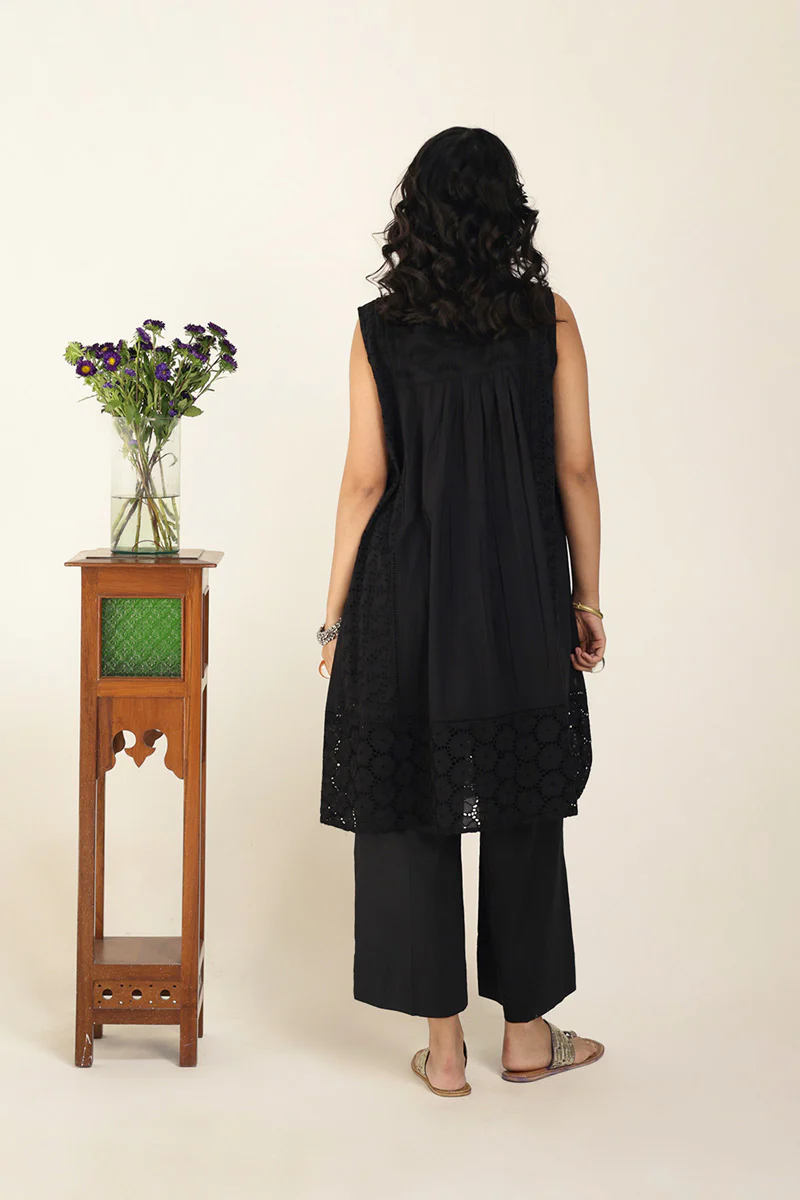 Spring Fling Schiffli Frock - Image 15