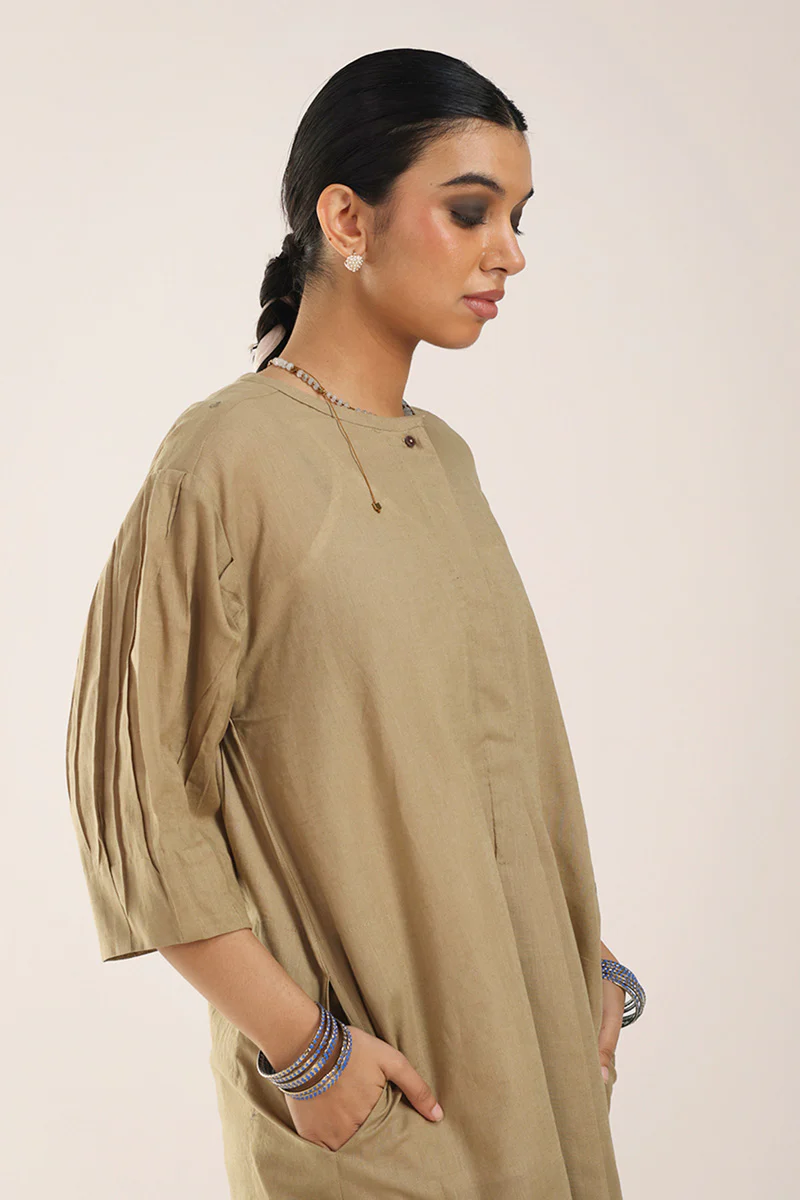 Linen love buttoned top - Image 8
