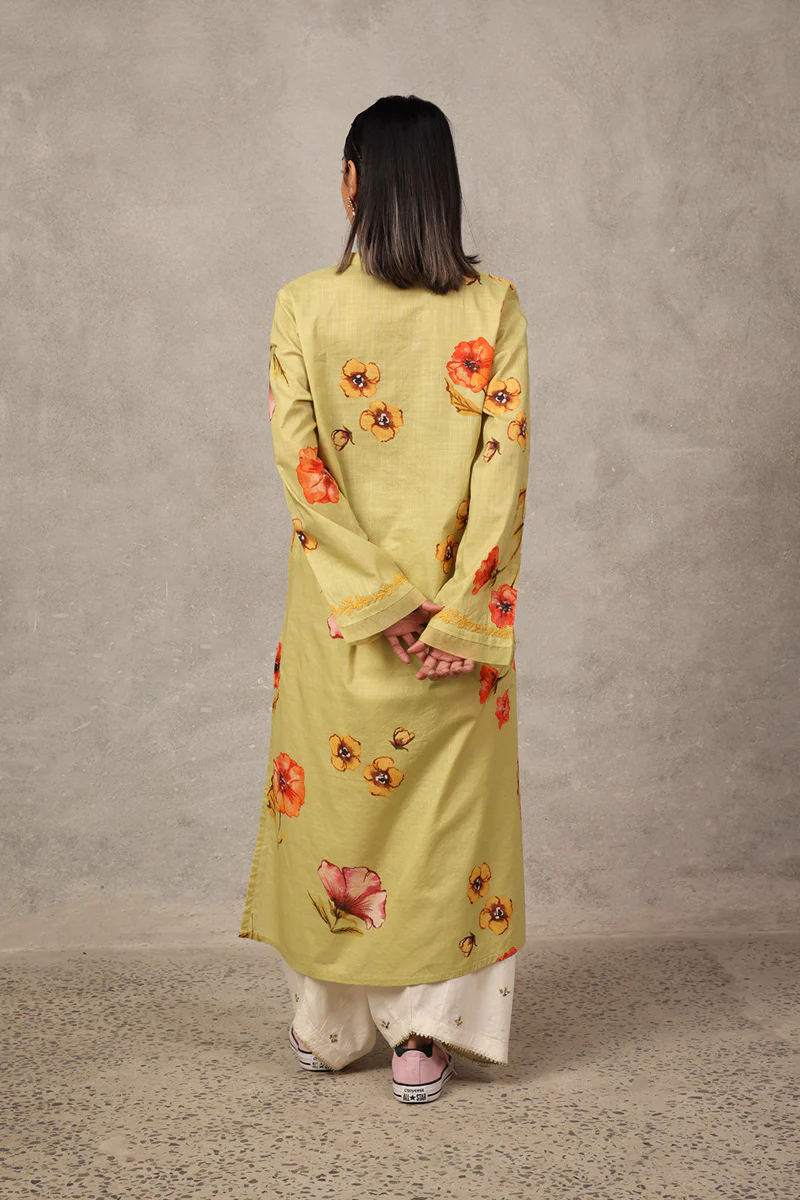 Breezy Desi Bloom Kurta - Image 4