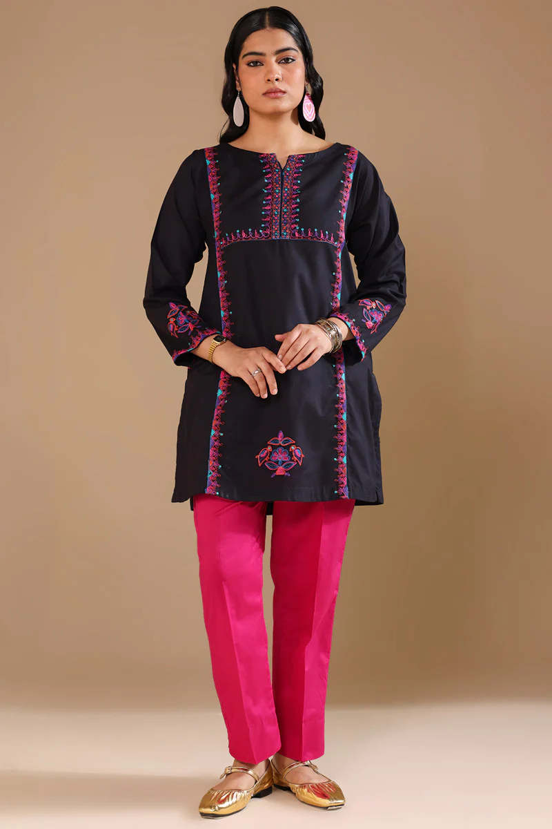 Color Waves Thread line Kurta - Image 2