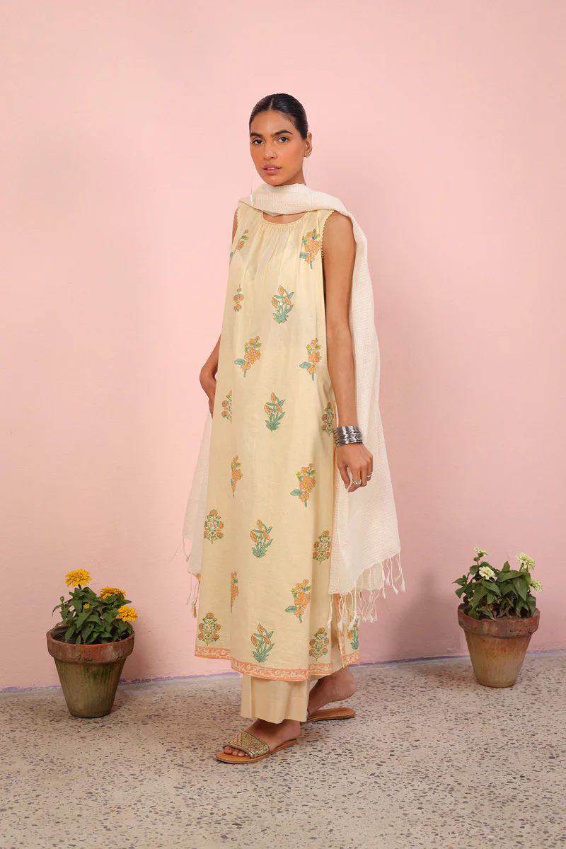Chintz Whisper Block Essence Kurta - Image 5