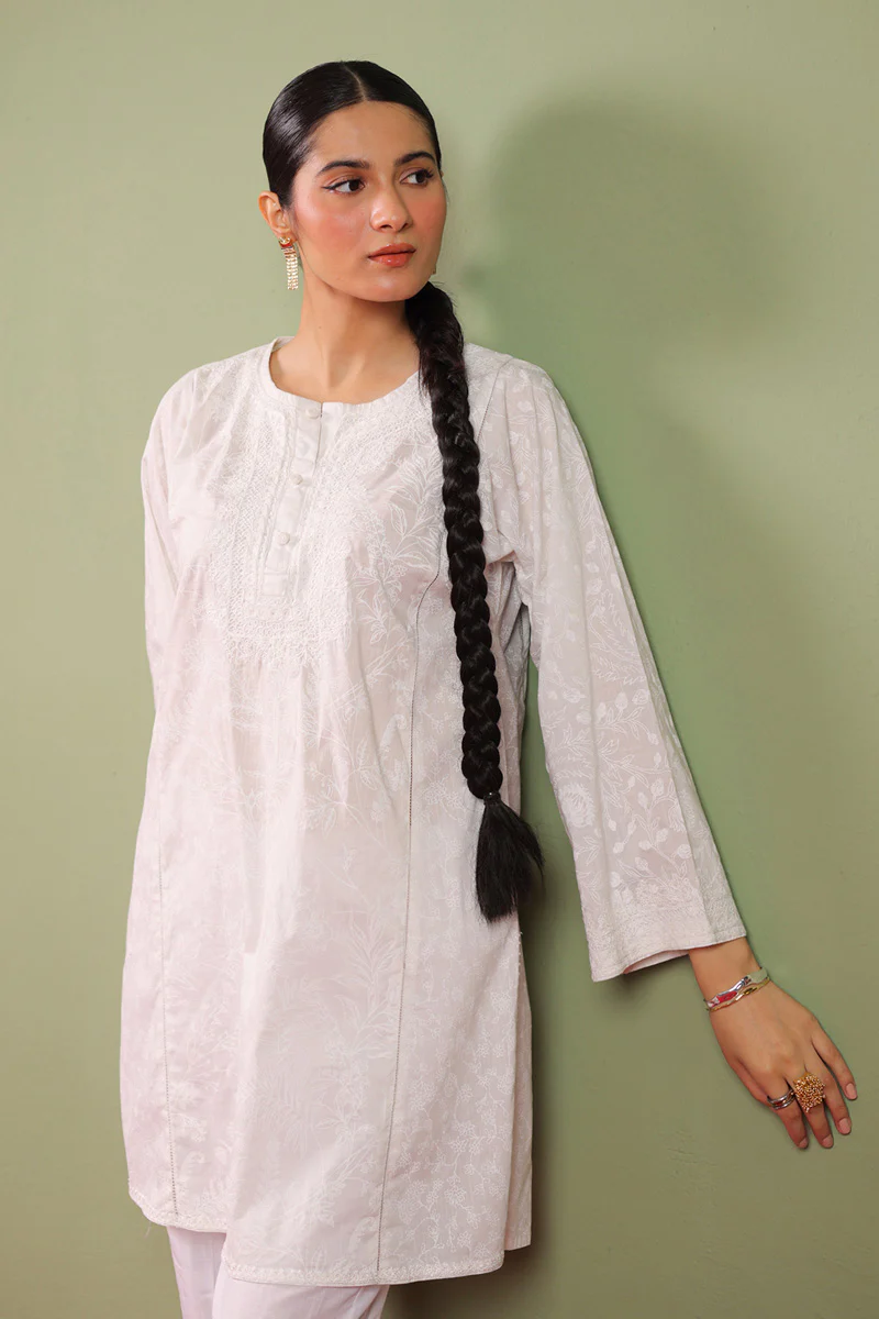 Rangeela Opulent Kurta - Image 3