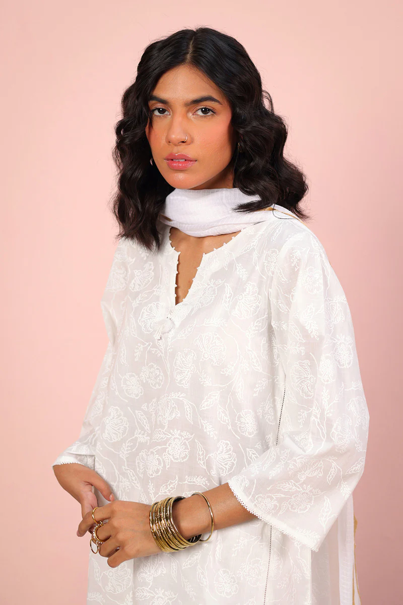 Rangeela Beaded Bliss Kurta - Image 2