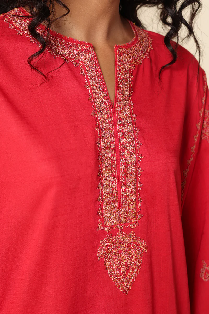 Rangeen Qissay Embroidered Set - Image 11