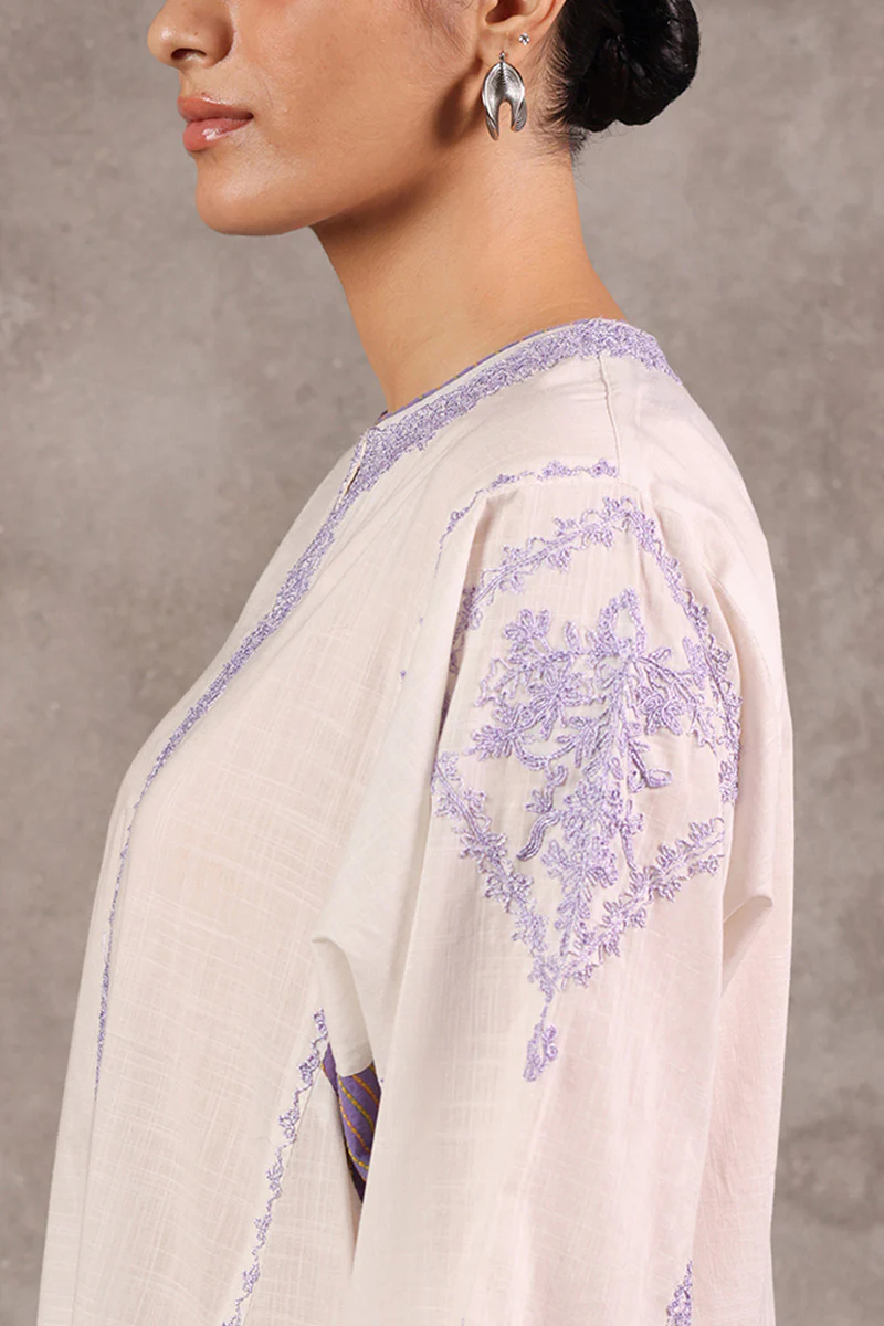 Rangeen Qissay Embroidered Set - Image 5