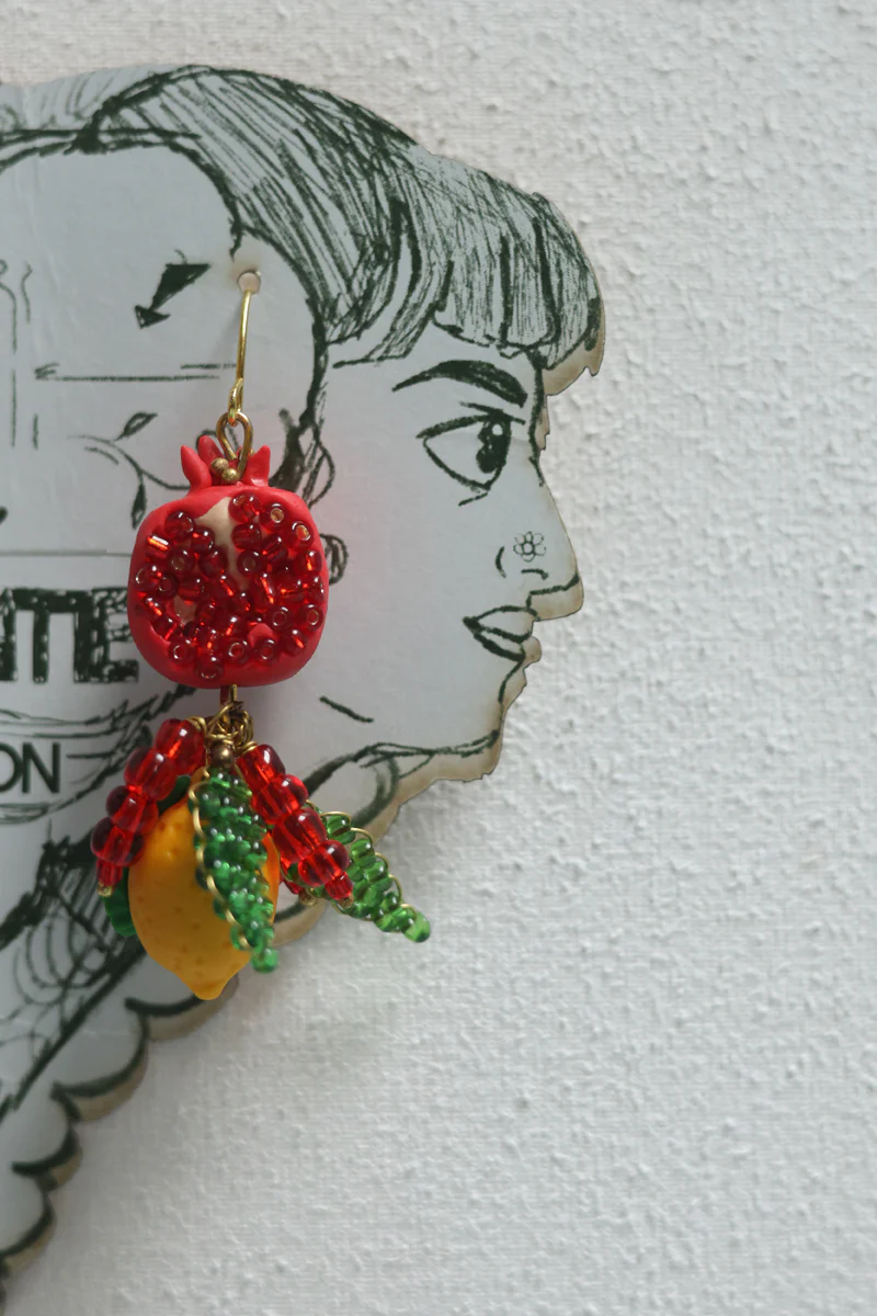 Anaar Aur Nimbu Beaded Earrings - Image 4