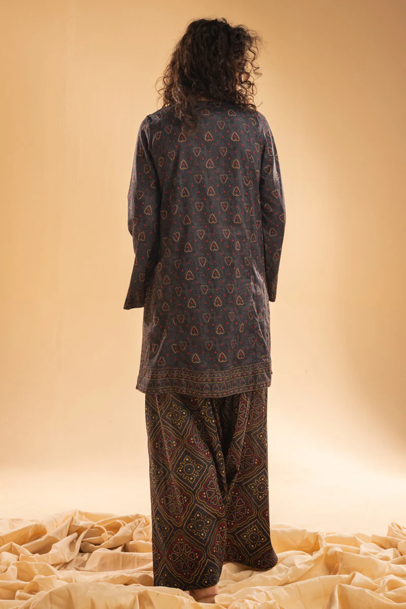 Chunari Beats Farshi Set - Image 10