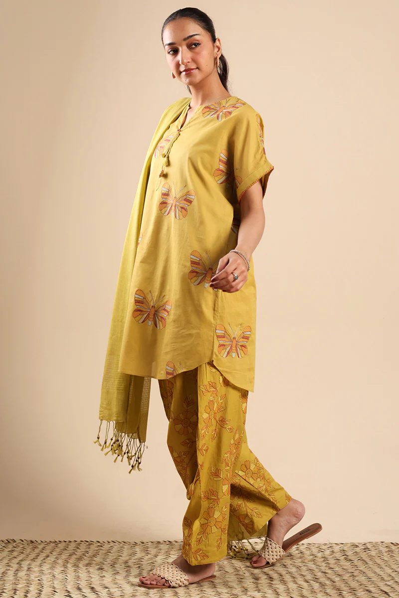 Titli Embroidered Suit - Image 4