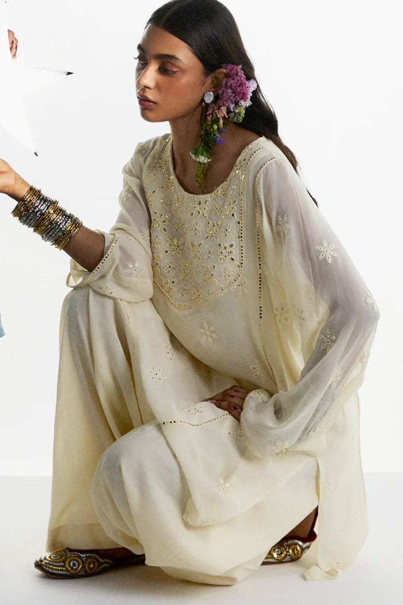 Karigar Panni Set - Image 3