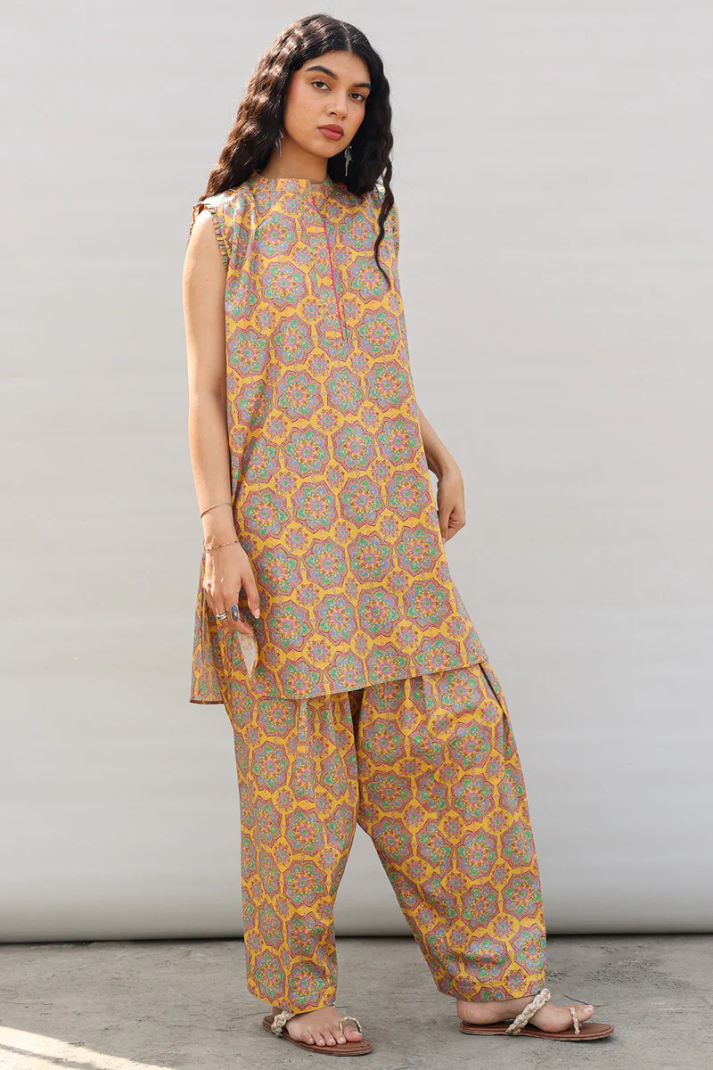 Pleated Crochet Duo Set - Image 4