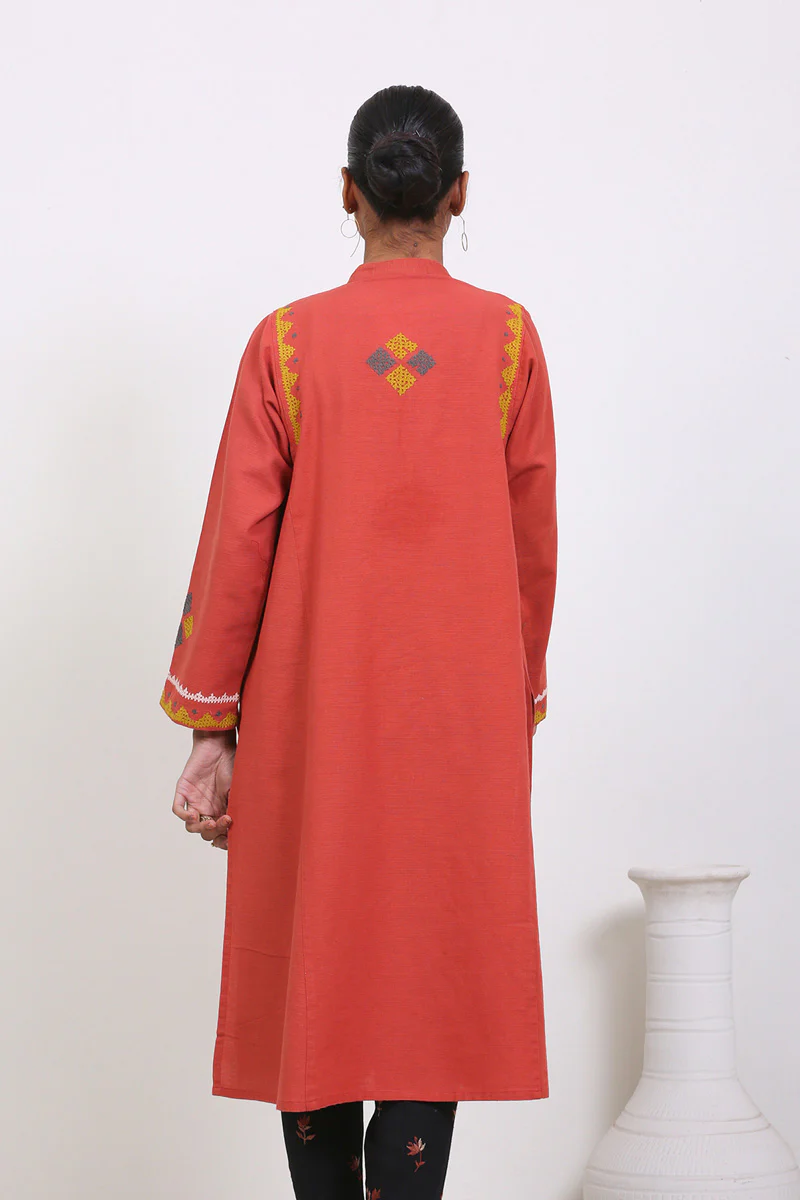 Timeless Charm Kurta - Image 4
