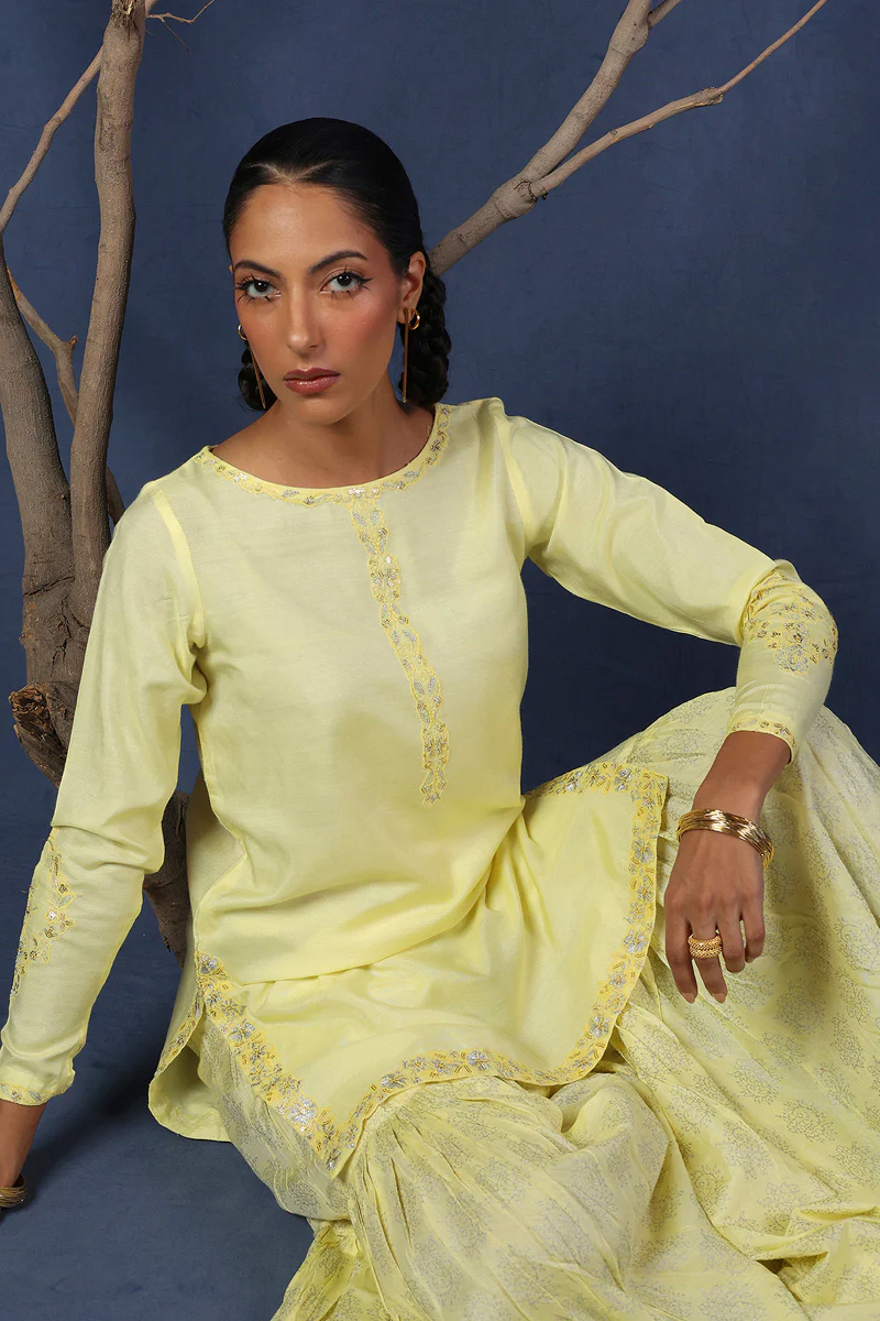Musawirana Embroidered 2 Piece Set - Image 7