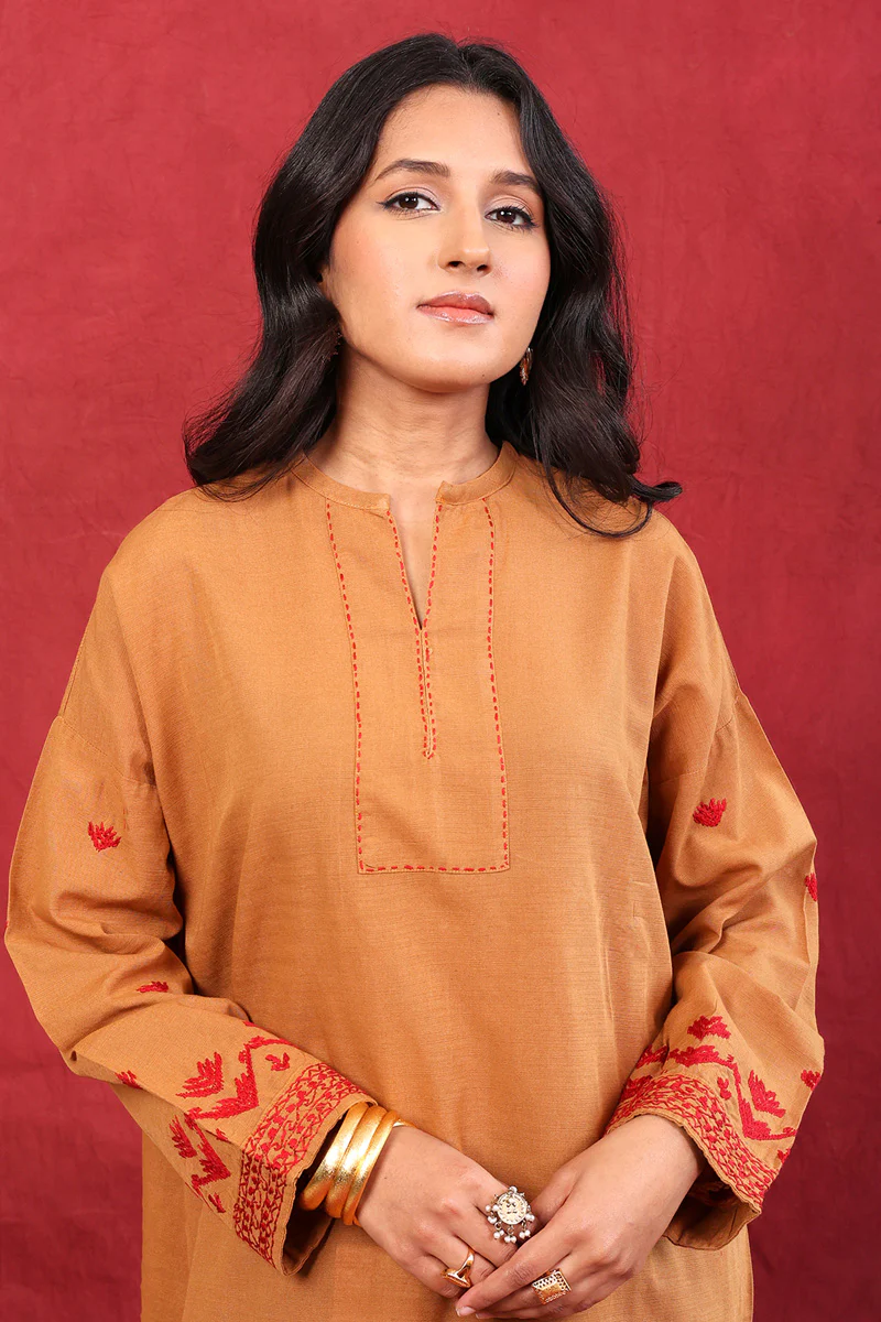 N K R Embroidered Kurta - Image 2