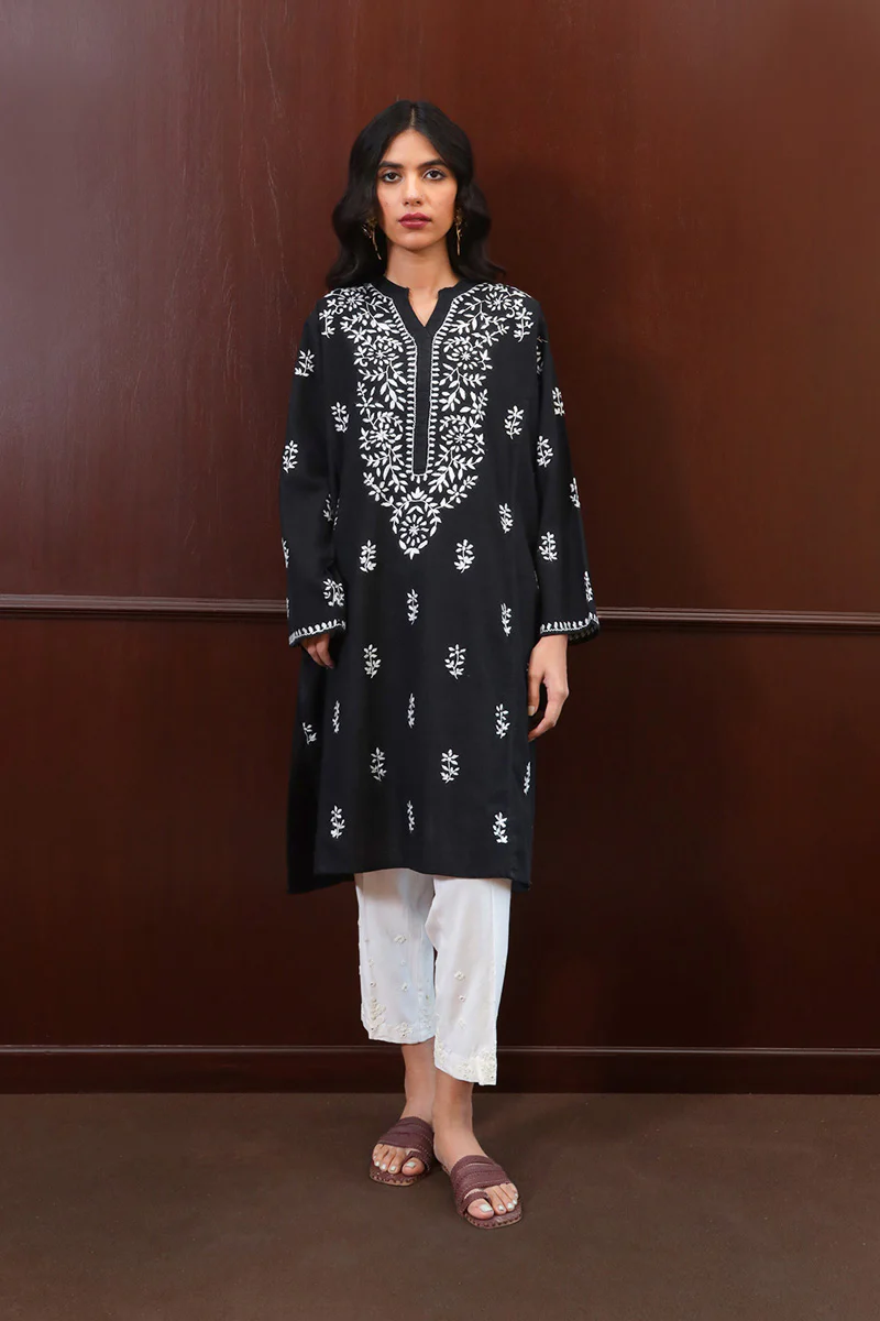N K R Embroidered Kurta