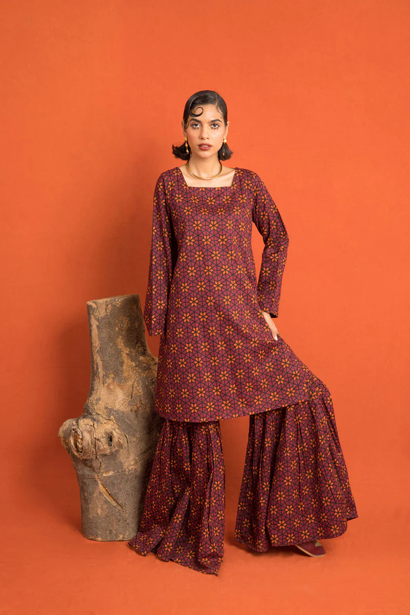 Stained Glass Gharara 2 Piece - Image 9