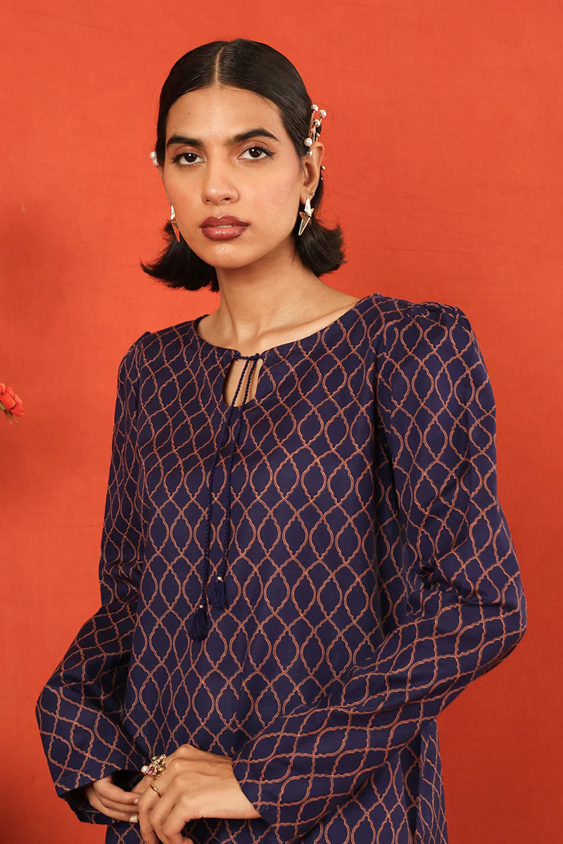 Puffed Charbagh 2 Piece - Image 5