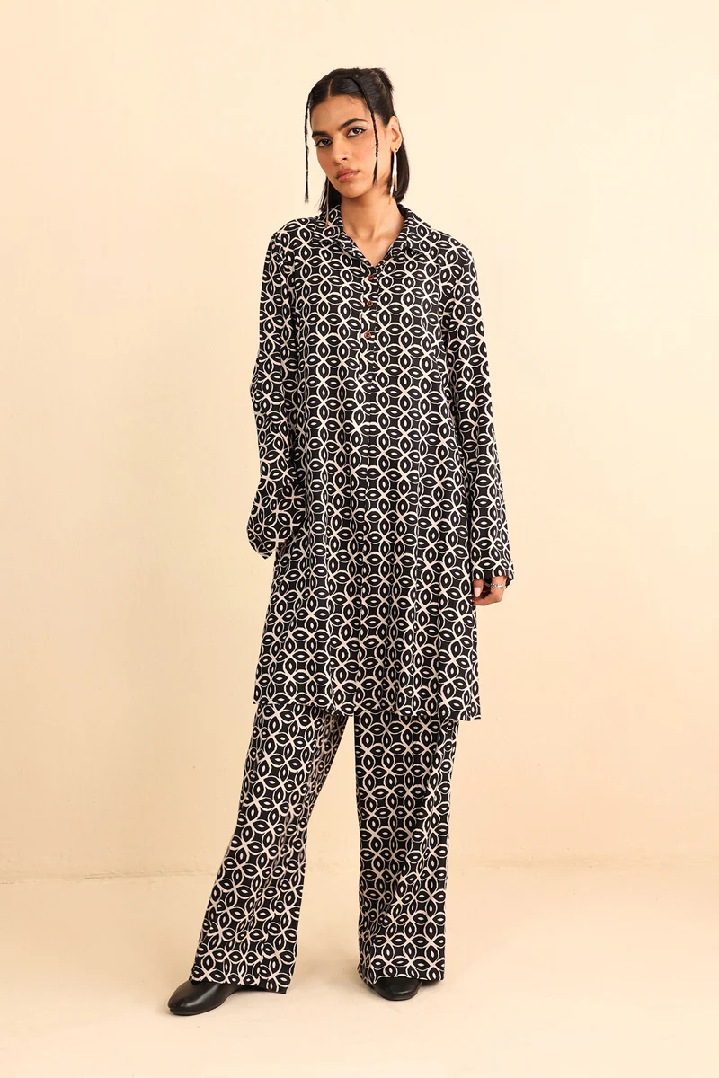 Collared Zawiya 2 Piece Set - Image 8