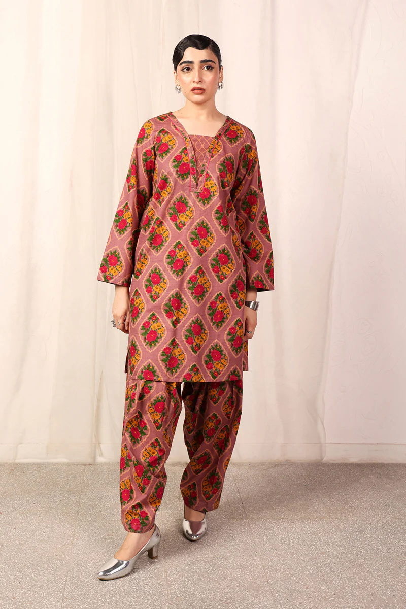 Coordinated Charbagh 2 Piece - Image 7