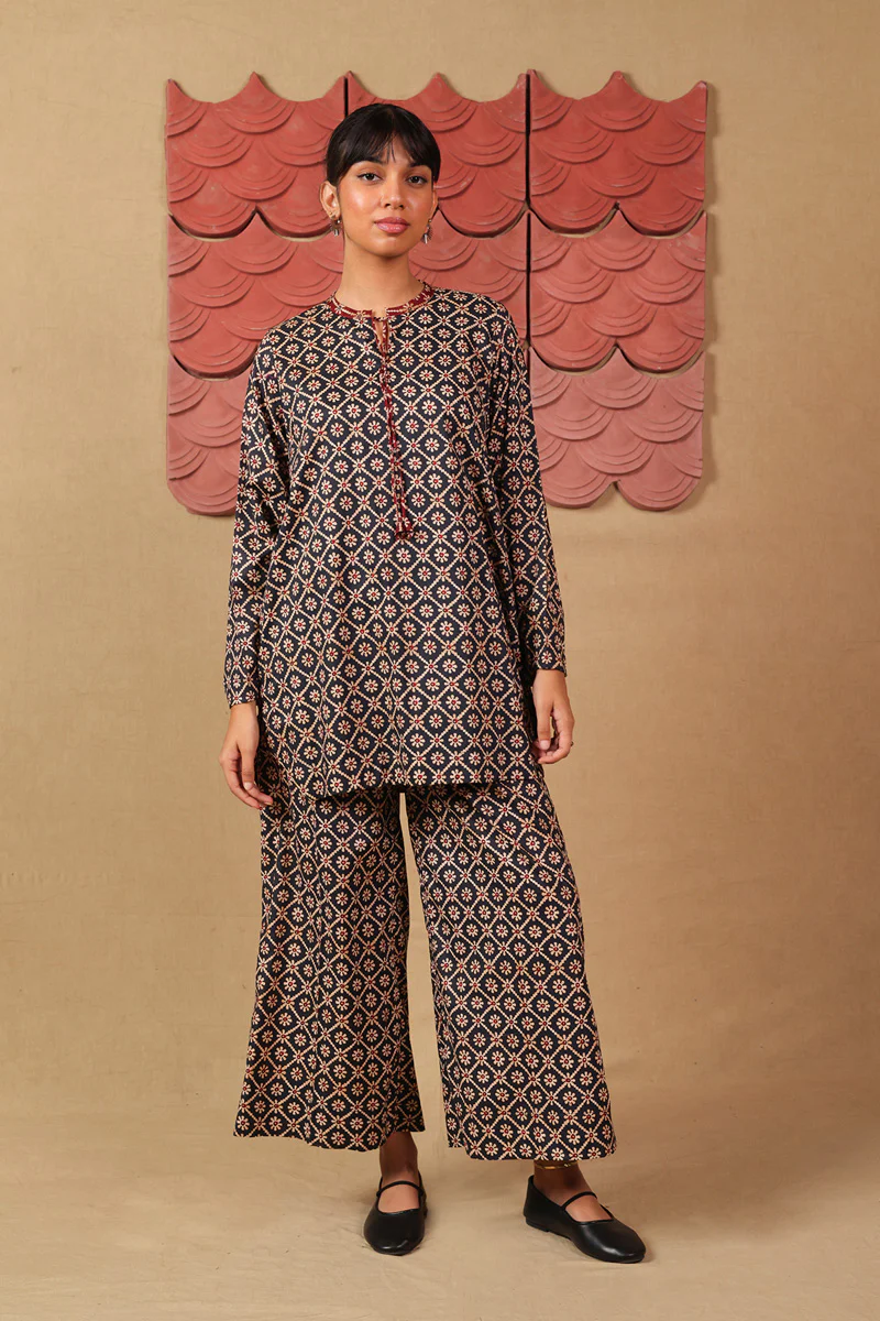 Mysore 2-Piece
