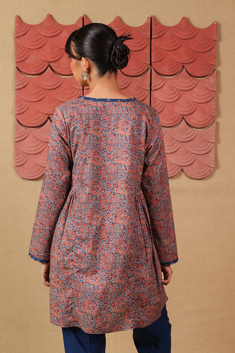 Bagru Assymetric Shirt - Image 4