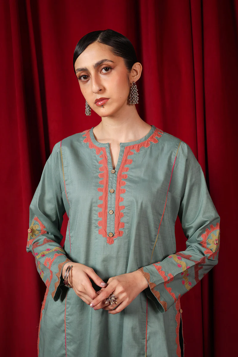 African Collage Applique Kurta - Image 2