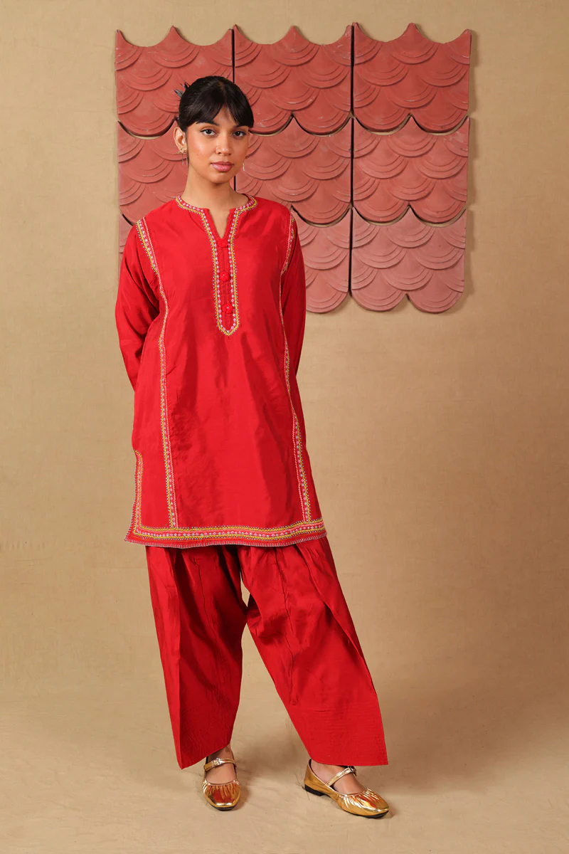 Crafty Stitches Co-Ord Set - Image 3
