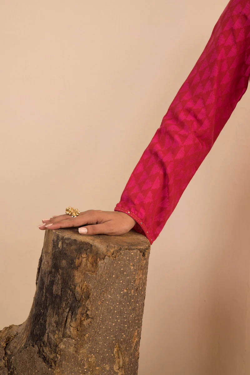 Contemporary Floral Ikat 2 Piece - Image 7