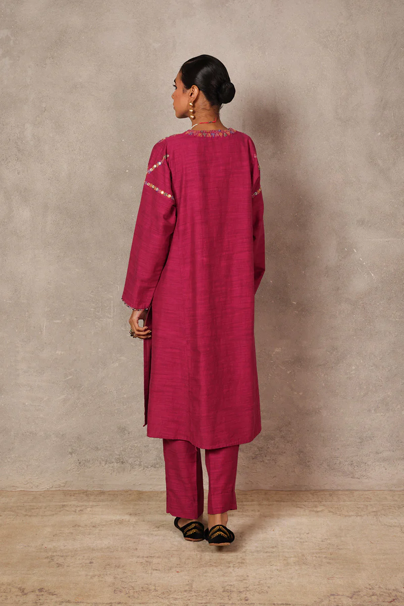 Nursitan Jahan Suit - Image 7
