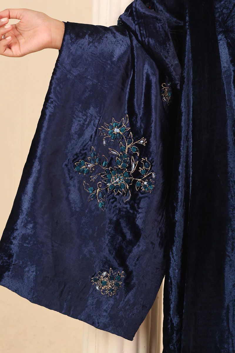 Midnight Blue Velvet Shawl - Image 6