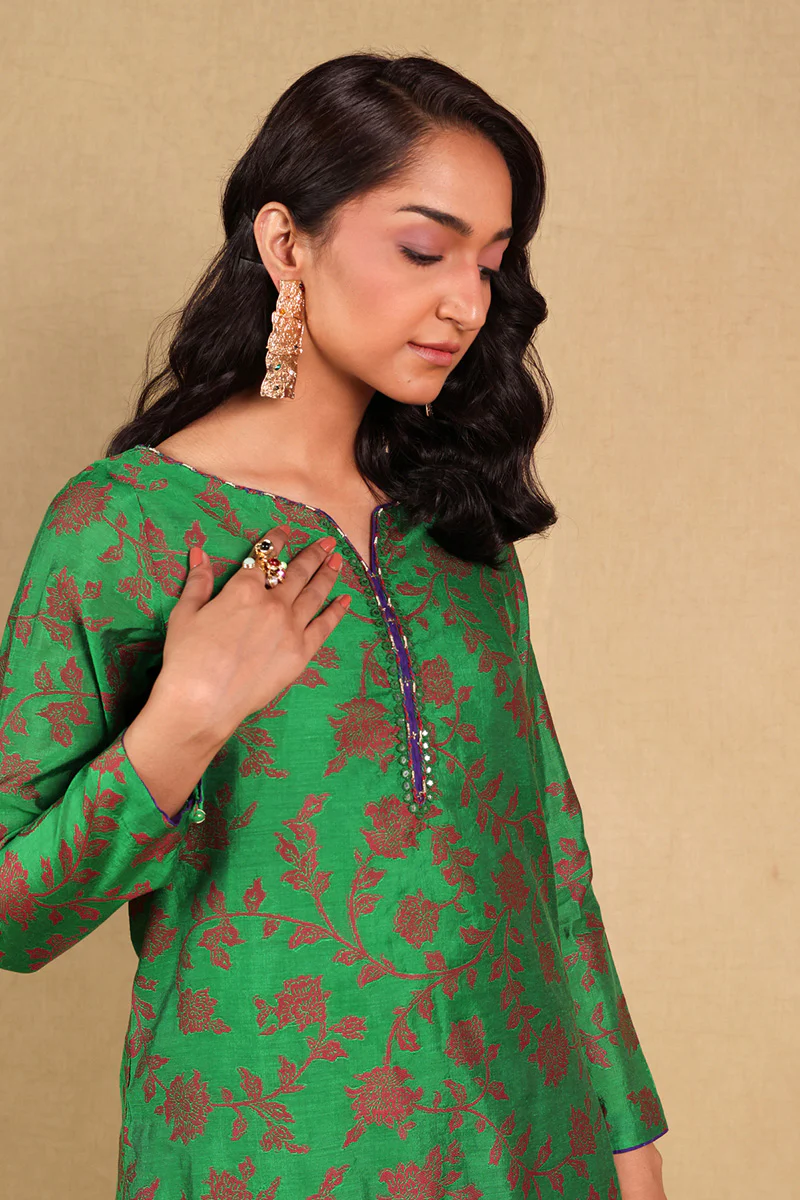 Naqsh Kurta 2 Piece - Image 2