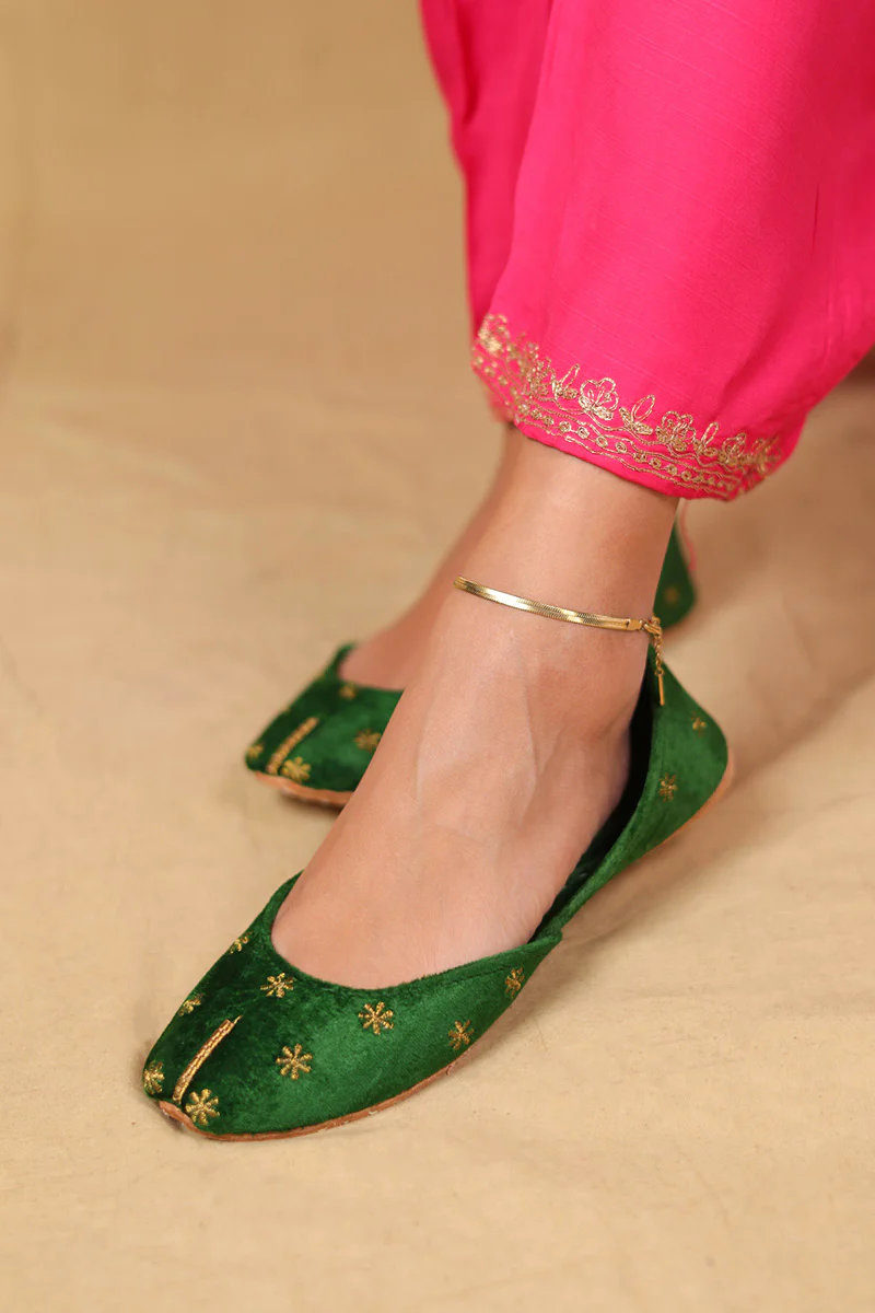 Velvet Embroidered Khussa - Image 7