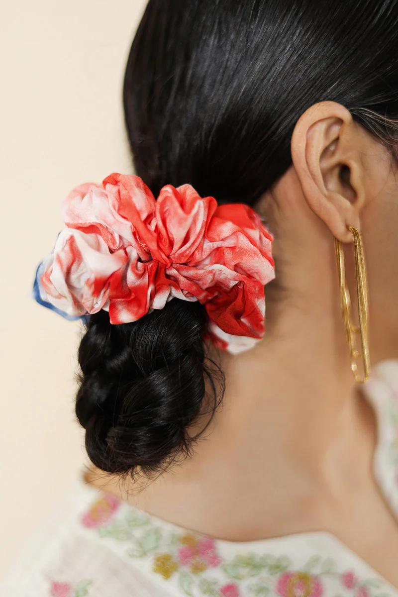 Tye & Dye Scrunchie - Image 3