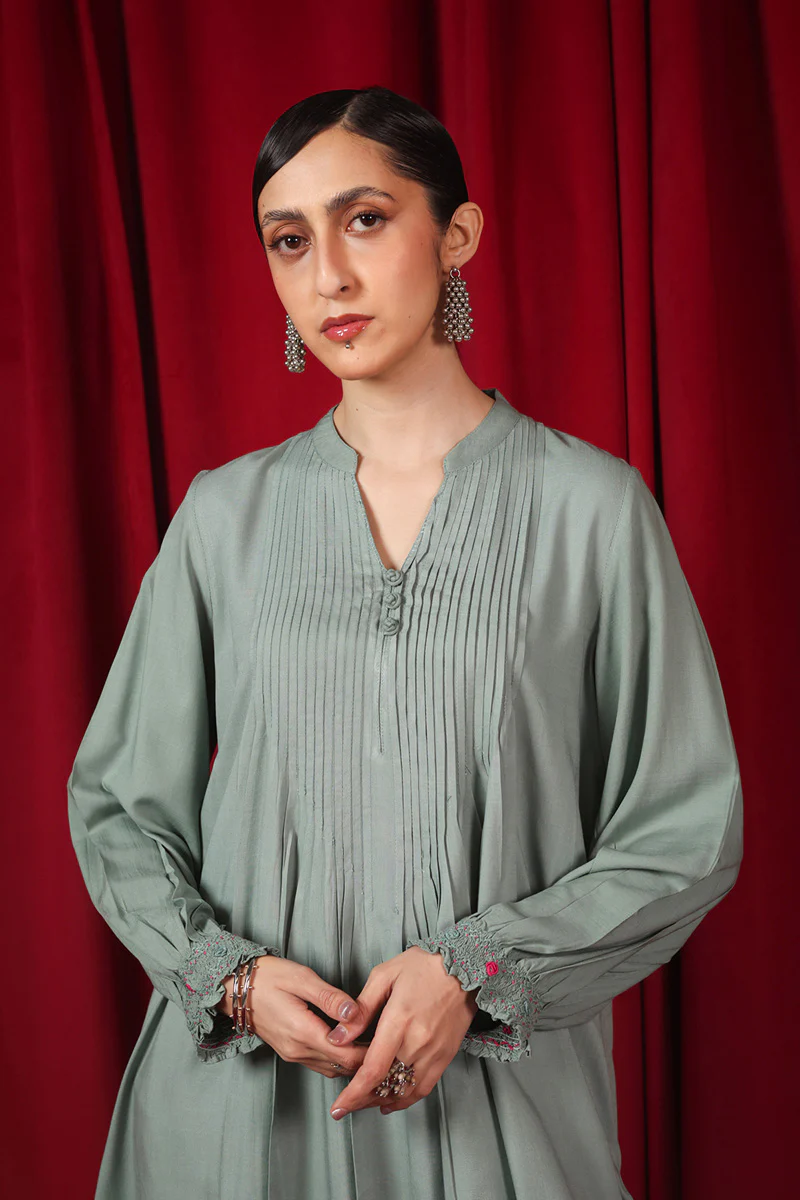Vintage Grace Wear Set - Image 3