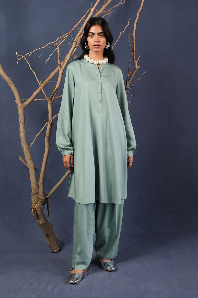 Timeless Vintage Grace 2 Piece - Image 5