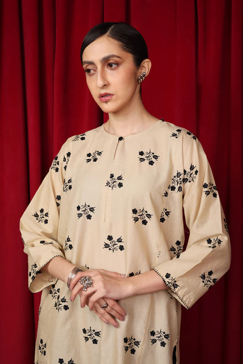 Opus Signature Kurta - Image 5
