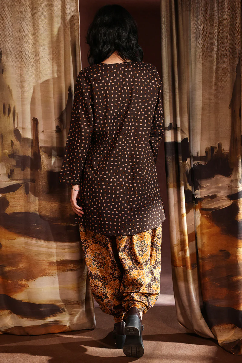 Rang-E-Ajrak Duo-Set - Image 2