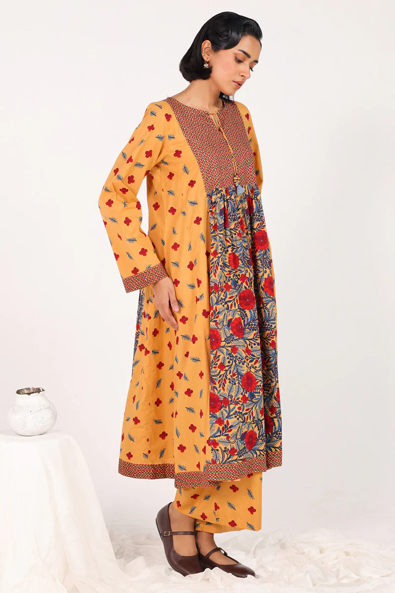 Aarified Classic Flared Set - Image 3