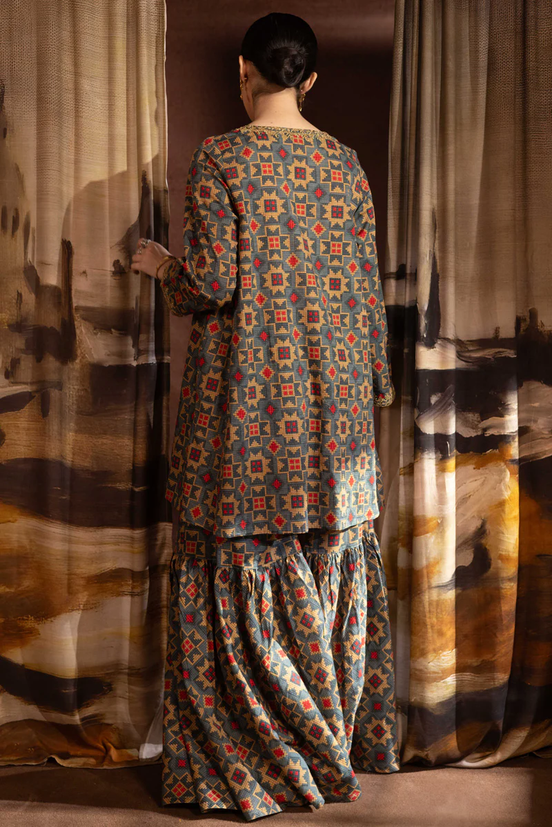 Woven Stories Gharara Set - Image 18